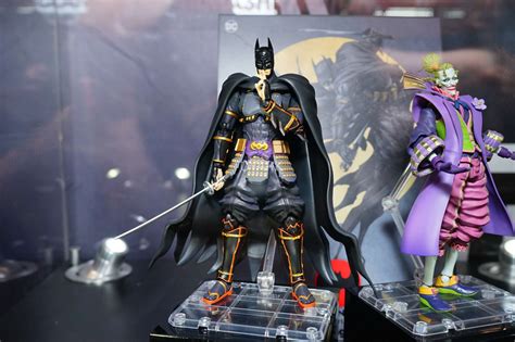 NYCC 2017 - Batman Ninja - New Batman and Joker Figures by Tamashii ...