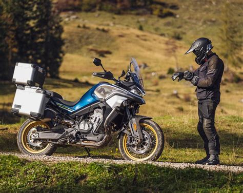 800MT TOURING | Experience next level adventures | CFMOTO Motorcycles