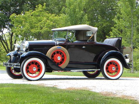 1930 Ford Model A | Volo Auto Museum