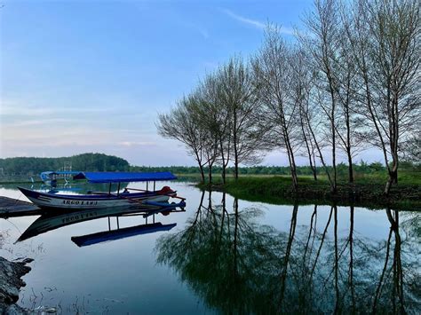 Seputar Laguna Pantai Glagah Yogyakarta, Lokasi Harga Tiket dan ...