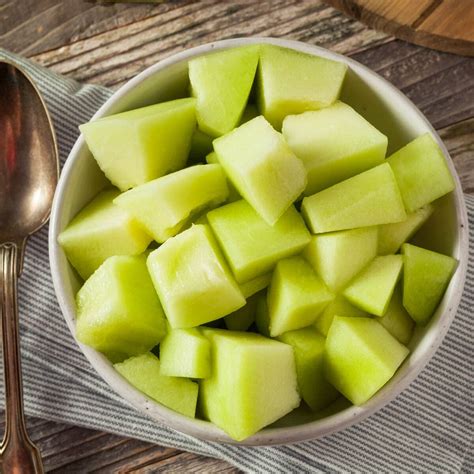 How To Tell If A Honeydew Is Ripe | 3 Easy Ways | Home Cook Basics