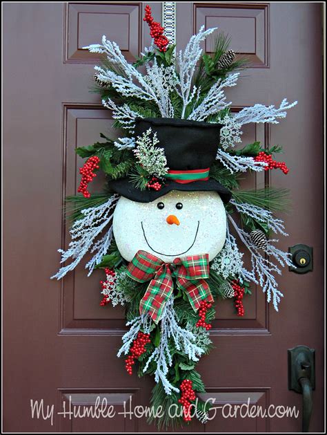 Tips and How To Create A Magical Snowman Wreath - My Humble Home and Garden