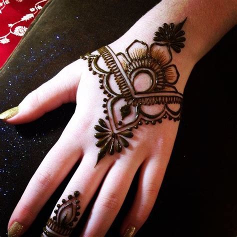 Trending Mehndi Designs-50 Latest Henna Tattoo Ideas for 2018