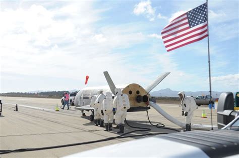 Photos: Secretive X-37B Space Plane's 3rd Mission for the US Air Force ...