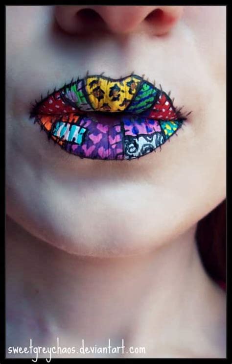 27 Spooky Halloween Lip Makeup Ideas -DesignBump