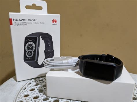 Authentic Huawei Band 6, Mobile Phones & Gadgets, Wearables & Smart ...