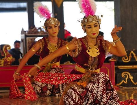 Keunikan Tari Serimpi, Kesenian Klasik Yogyakarta Bernuansa Mistis