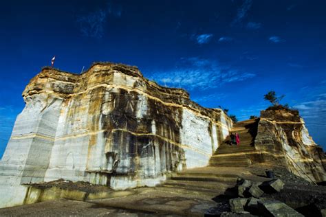 Tebing Breksi: 13 Gambar Panorama Keren, Sejarah, dan Wahana