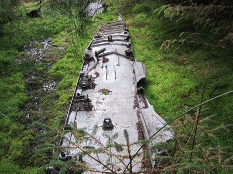 Part of Wing of Crashed Halifax Bomber © Les Hull cc-by-sa/2.0 ...