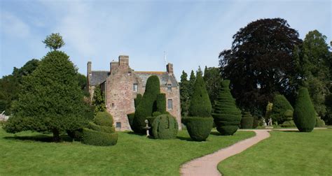 Tour Scotland: Tour Scotland Photographs Fingask Castle