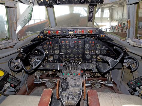 Air Canada Vickers Viscount Cockpit by Nick Blazanovic - Photo 94112993 ...