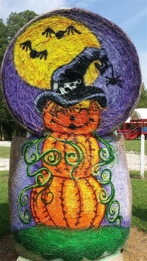 Creative Round Bale Art Contest - Around the 715