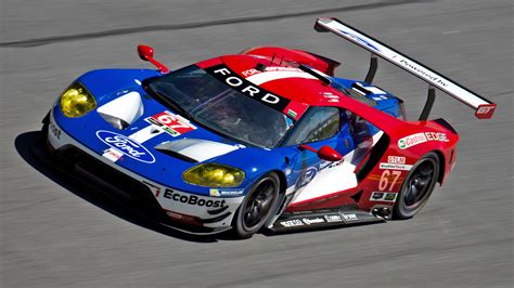 Ford GT Wins The 24 Hours Of Le Mans GTE Pro Class - Moto Networks