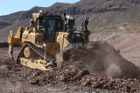 Caterpillar launches new D9 crawler dozer with greater efficiency ...