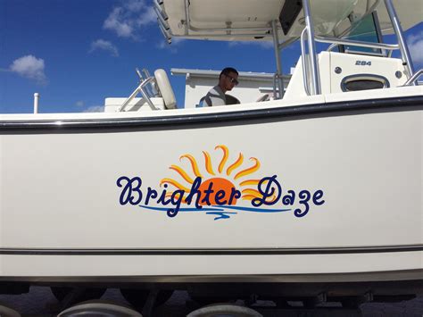 Boat Lettering, Boat Wrap, Boat Graphics Photos Gallery in Florida