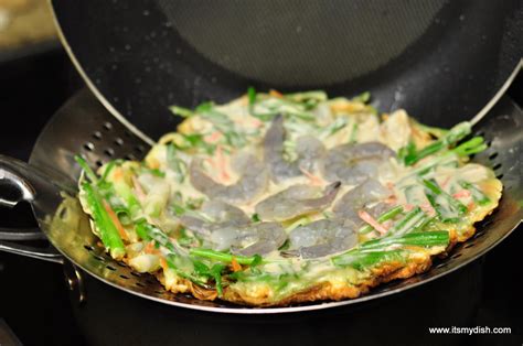 Korean Seafood Pancake - It's My Dish