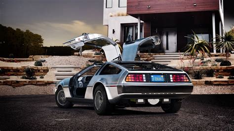 Electric DeLorean makes auto show appearance: 0 to 60 in under 6 ...