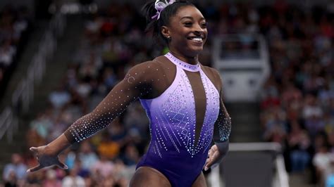 Simone Biles wows on vault at U.S. gymnastics championships