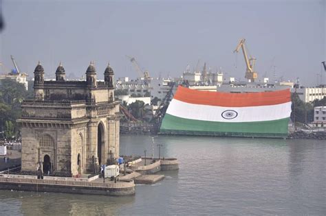 Indian Navy unveils world’s largest national flag in Mumbai - India ...