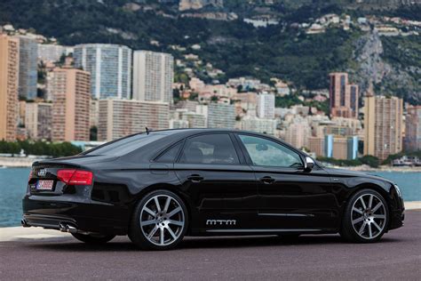 Audi S8 tuned by MTM