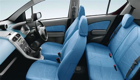 Maruti Suzuki Ritz interior seating arrangement