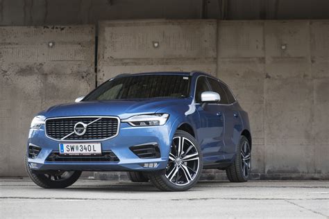 2017 Volvo XC60 D4 AWD Geartronic R-Design – autofilou