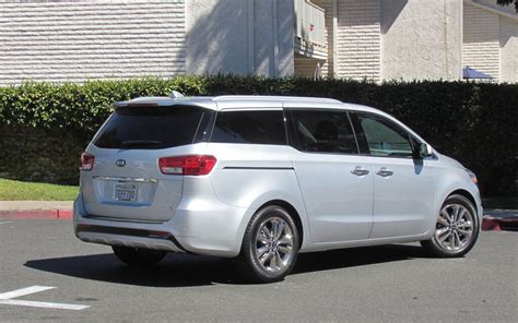 2015 Kia Sedona: The Minivan That Isn’t - The Car Guide