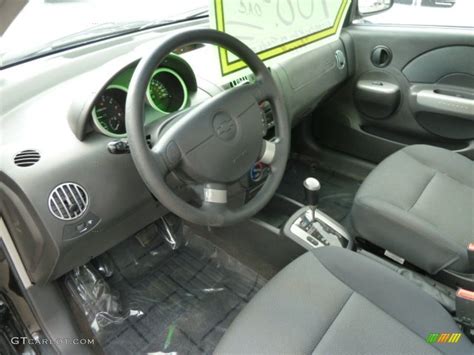 Charcoal Interior 2006 Chevrolet Aveo LT Sedan Photo #62122931 ...