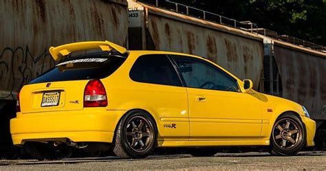 10 Things Gearheads Should Know About The Ek9 Honda Civic Type R