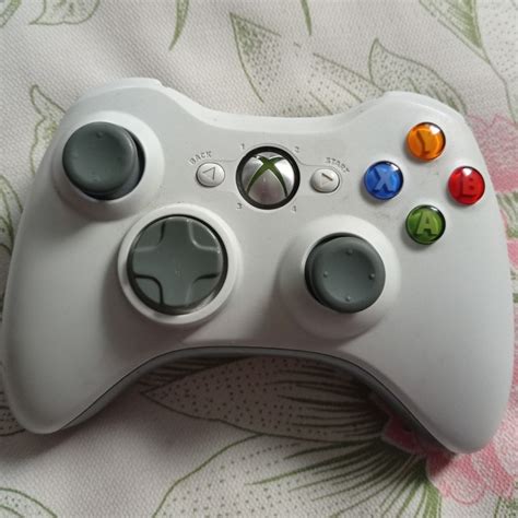 XBOX 360 WIRELESS CONTROLLER WHITE, Video Gaming, Gaming Accessories ...