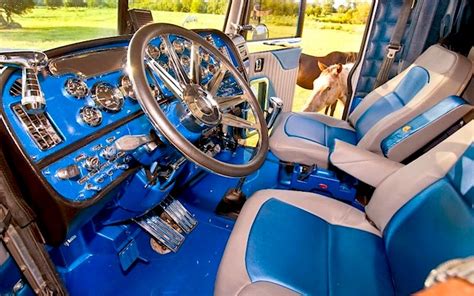 10 Best Custom Big Rig Interiors | The Hog Ring