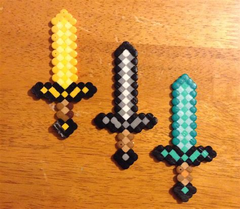 Pin by AvA :) on PEARLER BEADS | Melt beads patterns, Perler beads ...