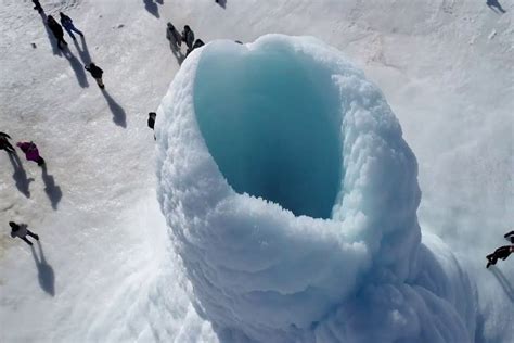 Stunning 45-ft 'Ice Volcano' Forms in Kazakhstan from Underwater ...