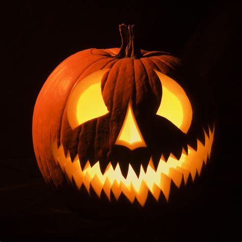 Terrifyingly Scary Halloween Pumpkins - Gunaxin