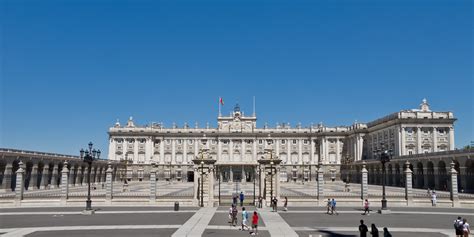 Datei:Palacio Real de Madrid - 03.jpg – Wikipedia