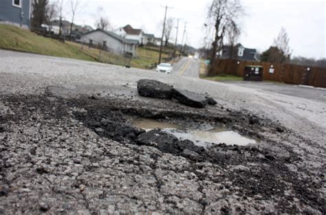 Potholes — some as big as 'craters' — are Tennessee's next winter ...