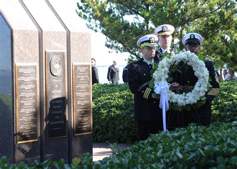 History Behind the USS Cole Memorial > Commander, Naval Surface Force ...