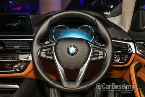 BMW 5 Series G30 (2017) Interior Image #45904 in Malaysia - Reviews ...