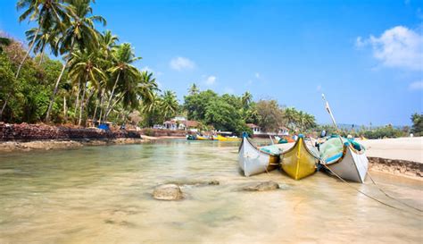 Baga Beach – Travel Guide, Travel Tips, Places to Visit, Hotels and ...