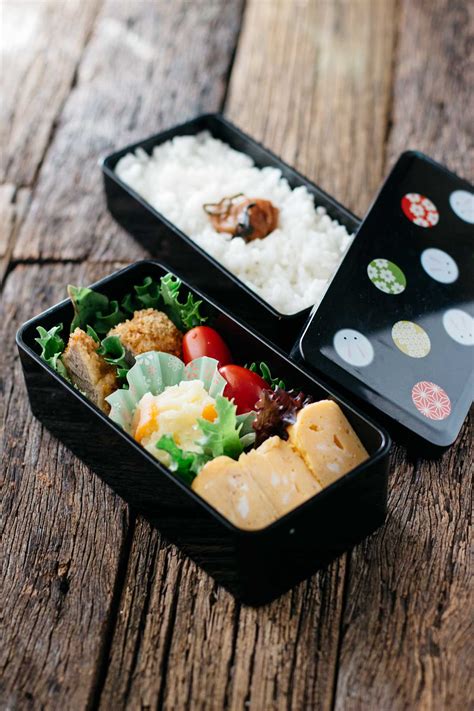 Simple Bento お弁当 | Chopstick Chronicles