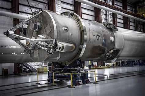 how spaceX successfully designed the world’s first reusable rocket