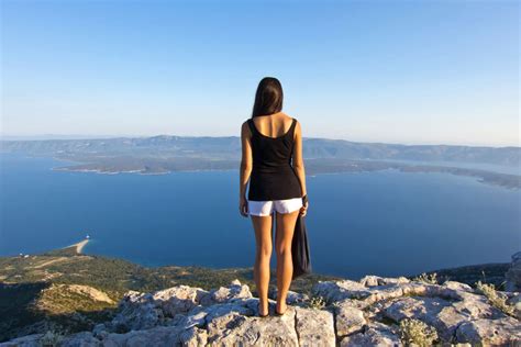 BRAC ISLAND HIKING | Go Explore Croatia