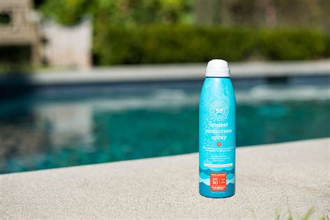 Sunscreen Spray SPF 30 - Natural Sunscreen Spray | The Honest Company