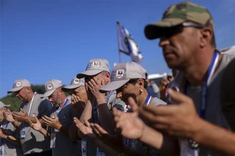 Thousands March in Bosnia to Mark 1995 Srebrenica Genocide as Ethnic ...