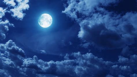 HD Wallpaper Super Moon – Cute Wallpapers 2024