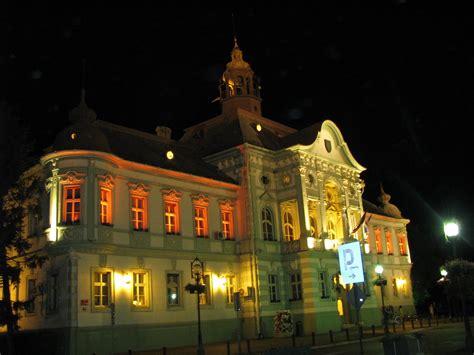 Zrenjanin, Serbia | Zrenjanin (read: Zreh`nya`nin) city hall ...