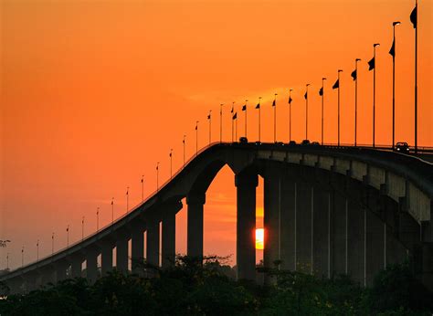 The Jules Wijdenbosch bridge or... - Suriname Tourism Board