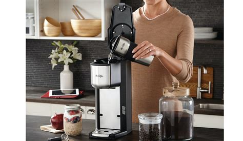 The 3 Best Coffee Makers With A Grinder