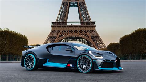 Bugatti Divo in Paris Wallpaper | HD Car Wallpapers | ID #11345