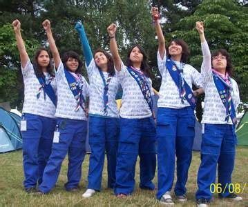 Guides in Mexico. | Girl scout uniform, World thinking day, Girl scouts